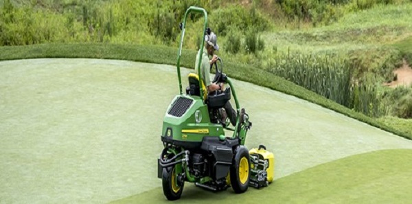 Nouvelle tondeuse des Greens John Deere !